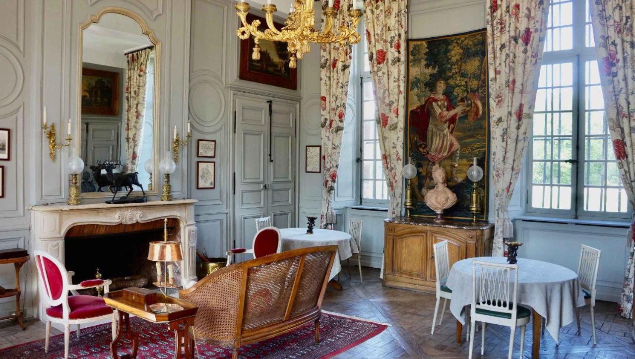 Chateau De La Riviere Pontgouin Bagian luar foto