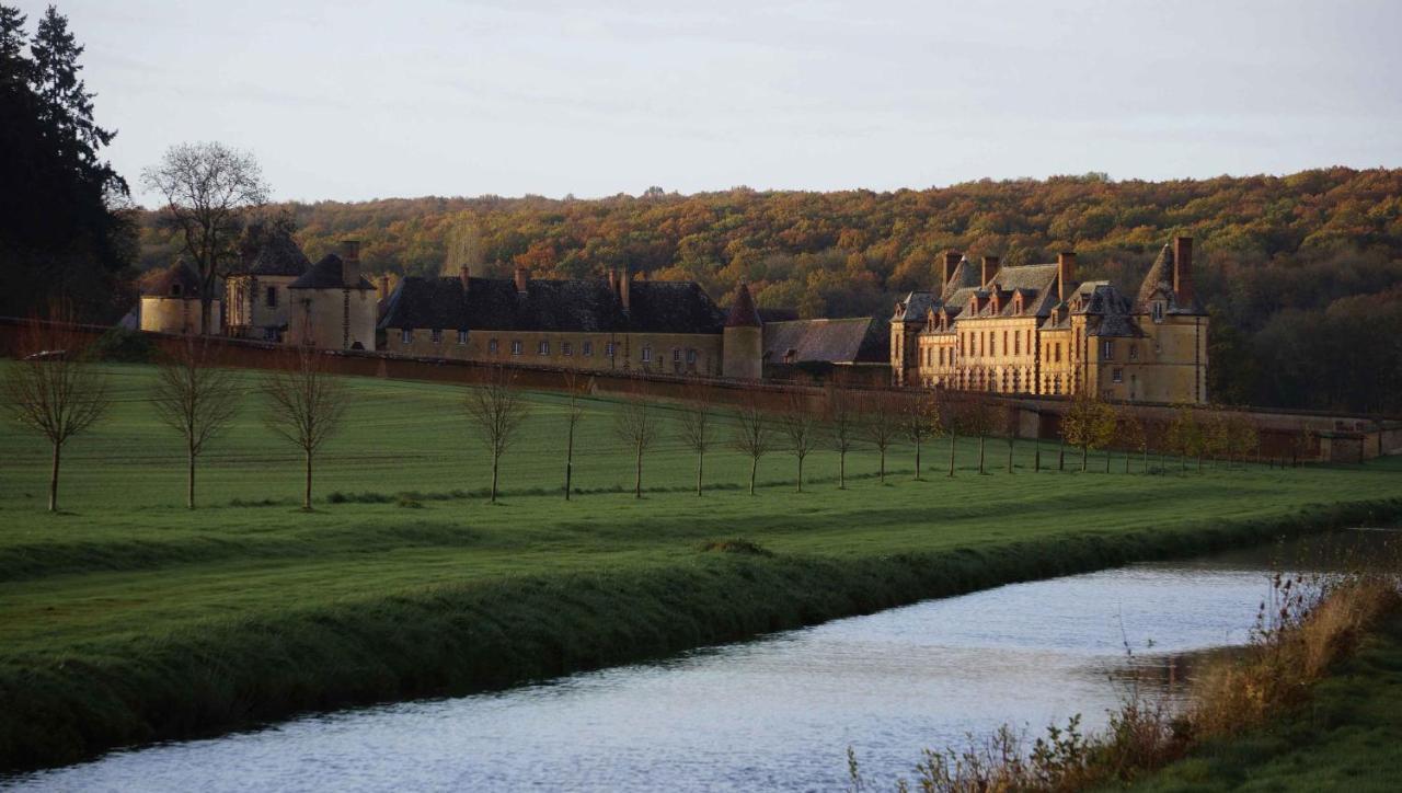 Chateau De La Riviere Pontgouin Bagian luar foto