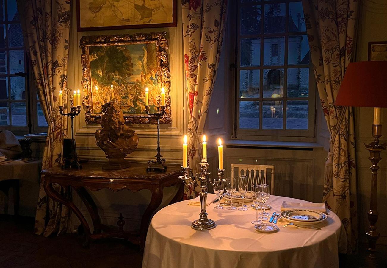Chateau De La Riviere Pontgouin Bagian luar foto